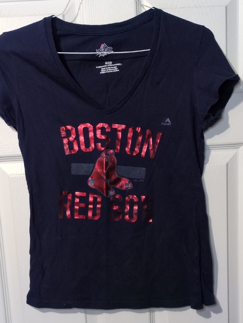 Boston Red Sox New England Baseball V Neck Graphic Tee Casual Athleisure MLB